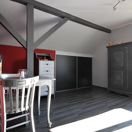 Fleur De Vigne Apartment เอกิสไฮม์ ภายนอก รูปภาพ
