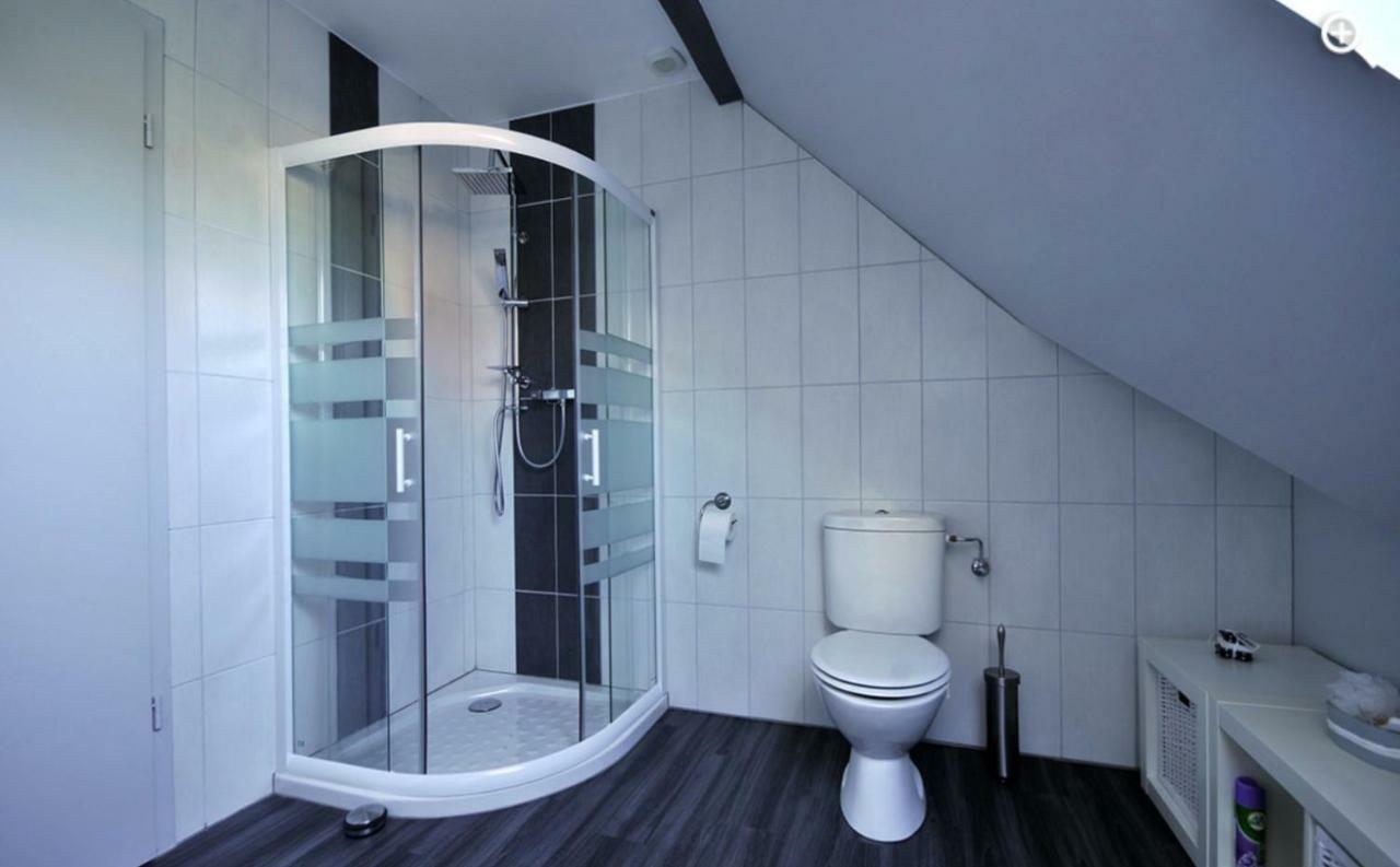 Fleur De Vigne Apartment เอกิสไฮม์ ภายนอก รูปภาพ